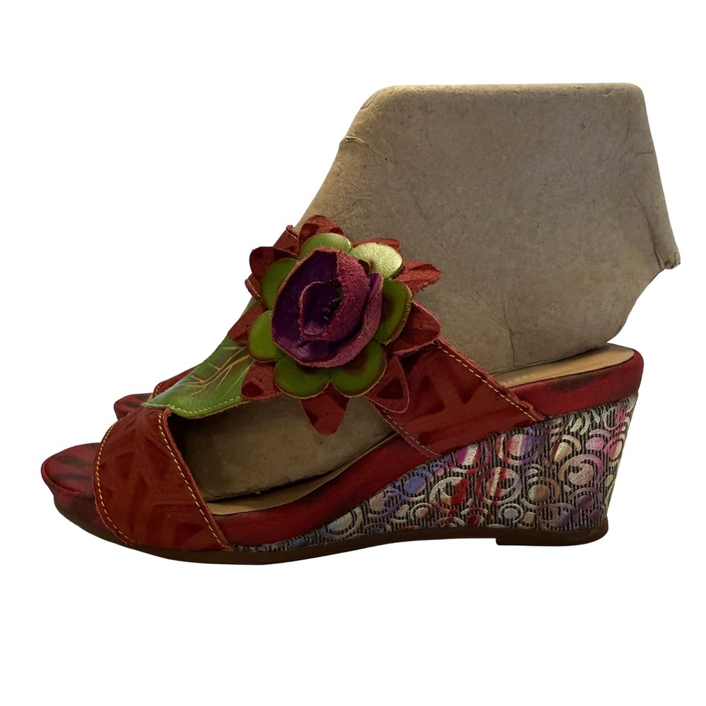 L'Artiste Shayla Red Leather Floral Wedge Sandals Womens 37 Boho Whimsical